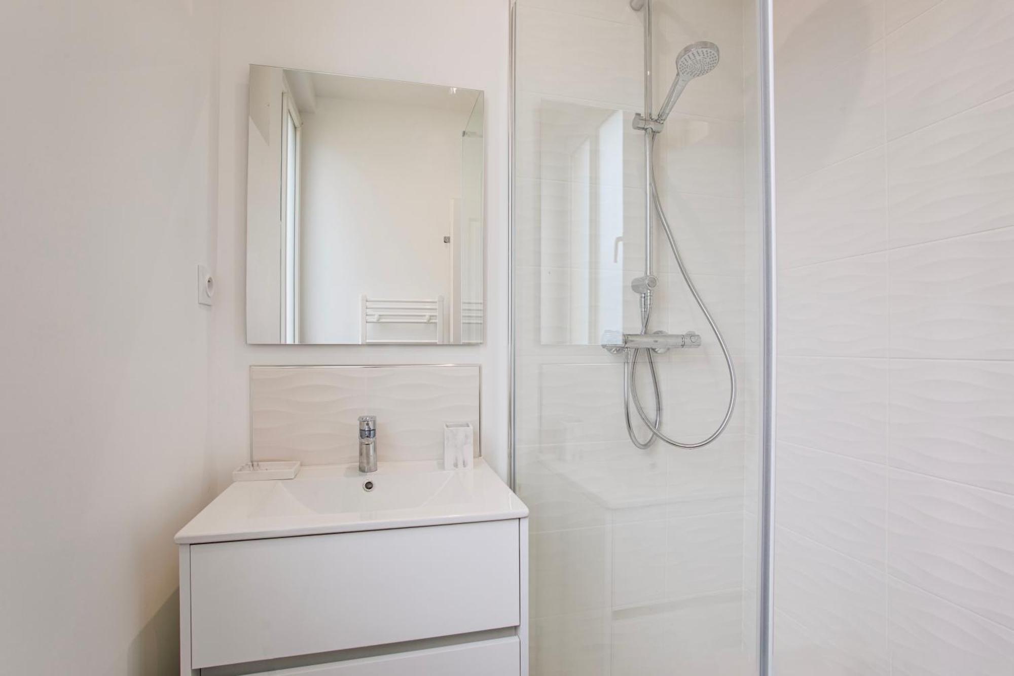 Le Havre - Quartier Des Docks Au Calme - Appartement T3 Entierement Renove ภายนอก รูปภาพ